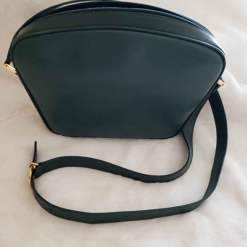 Auth Leather Gucci Handbag - Picture 7 of 7